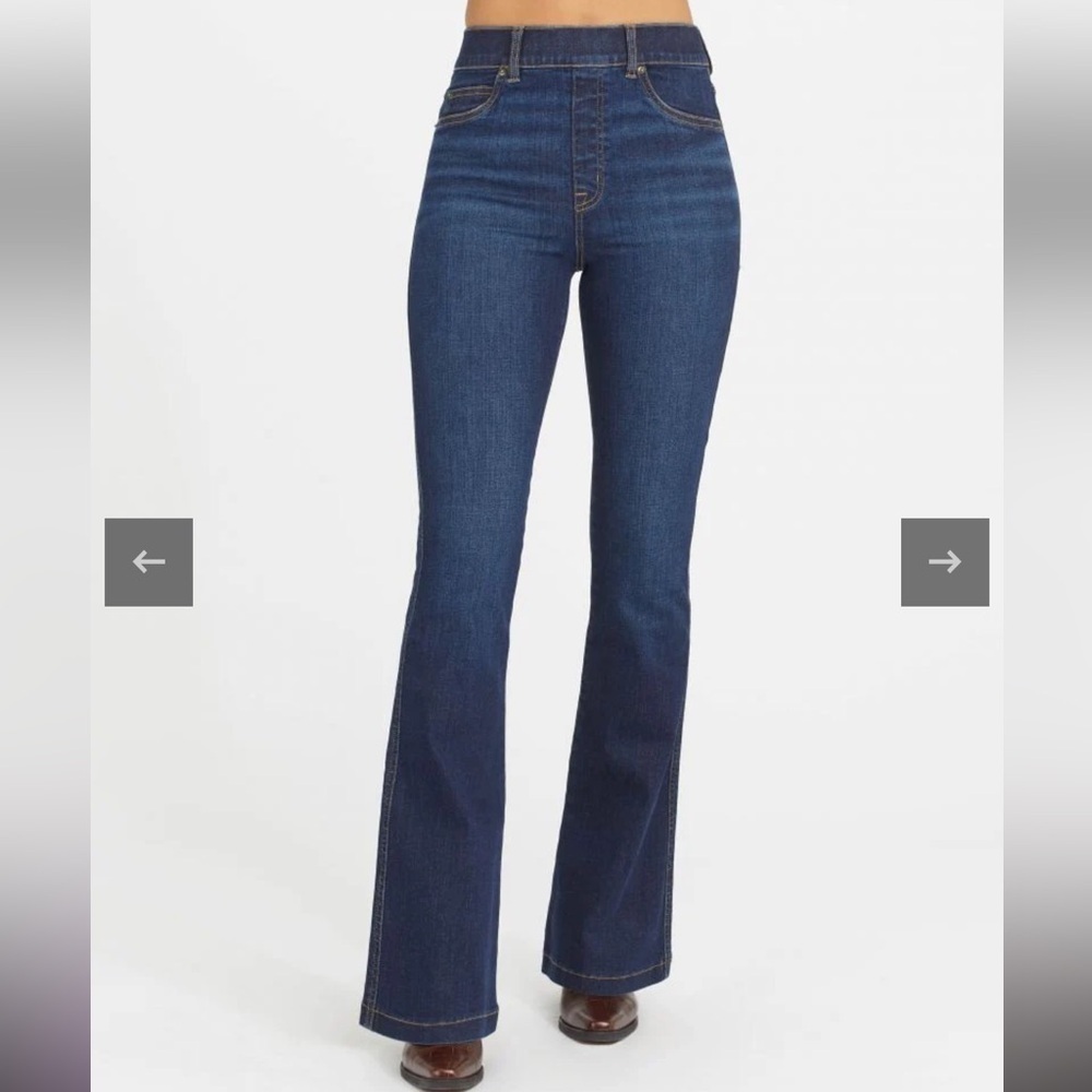 SPANX Flare Jean Medium Tall Midnight Shade NWT